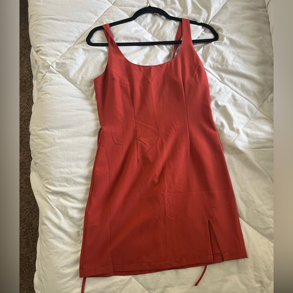 90’s mini dress with slit